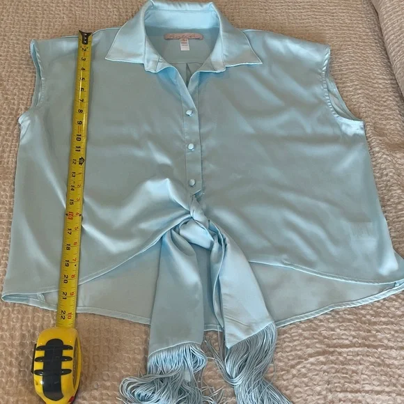 Hutch Light Blue Fringed Tie Front Cap Sleeve Button Down Blouse Size SMALL - Picture 5 of 8